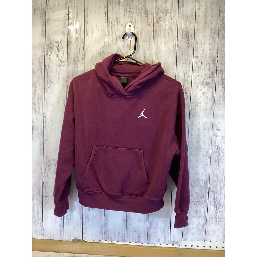 Jordan Nike Girls Brooklyn Essentials Pullover Hoodie Size 12-13 YO